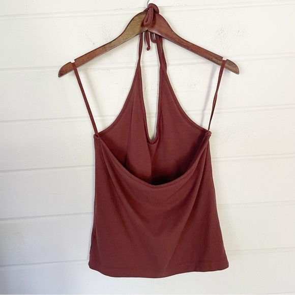 Old Navy Ribbed Brown Sleeveless Halter Top with Built-in Shelf Bra Size XL - Picture 7 of 9